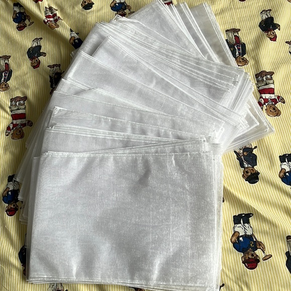 Organza decorative bow material / 52” x 9” - Picture 3 of 7